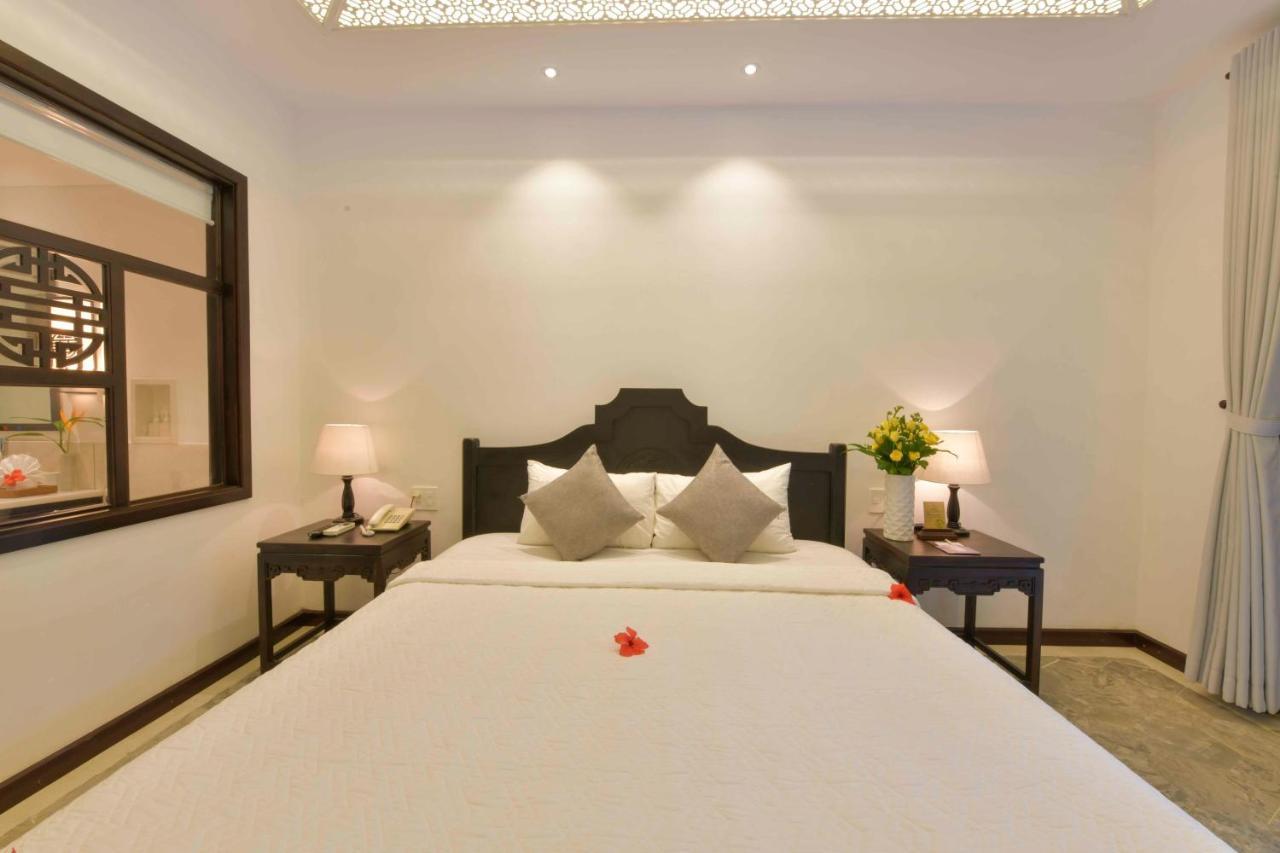 Double or Twin Room Garden View